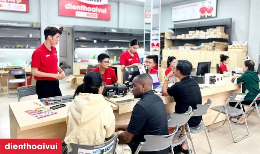 Địa chỉ thay pin laptop Dell Inspiron 3530 uy t&iacute;n TP.HCM, H&agrave; Nội