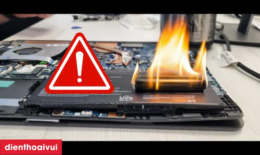 Khi n&agrave;o bắt buộc phải thay pin laptop HP 15-T?