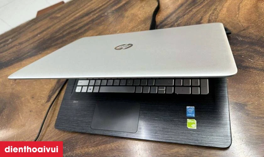 https://dienthoaivui.com.vn/thay-pin-laptop-hp-envy-m7-n