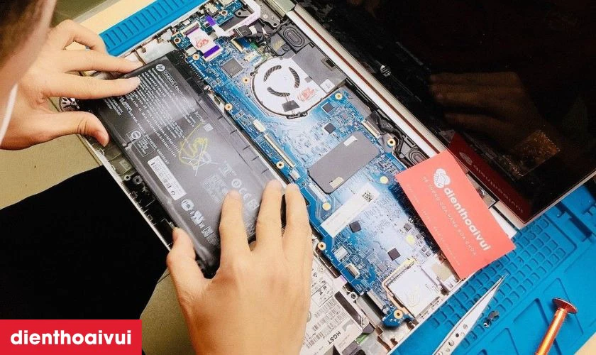 Giải ph&aacute;p thay pin laptop HP Envy X360 1030 G3 ch&iacute;nh h&atilde;ng tại Điện Thoại Vui