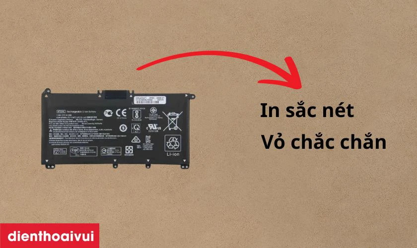 Pin chính hãng có vỏ nhựa chắc chắn, các đường viền sắc nét