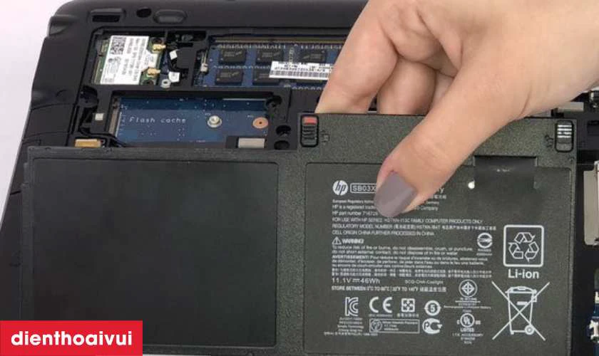 Cách kiểm tra pin laptop HP Pavilion 14 CE3006TU NQ chính hãng