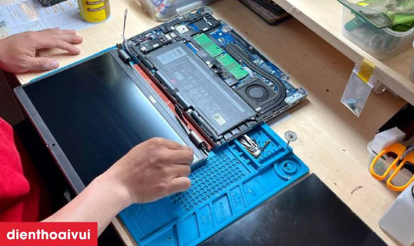 Giải ph&aacute;p thay pin laptop HP Pavilion 15N ch&iacute;nh h&atilde;ng tại Điện Thoại Vui