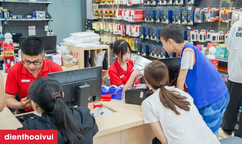 Quy tr&igrave;nh thay pin laptop HP Pavilion 17P lấy liền tại Điện Thoại Vui