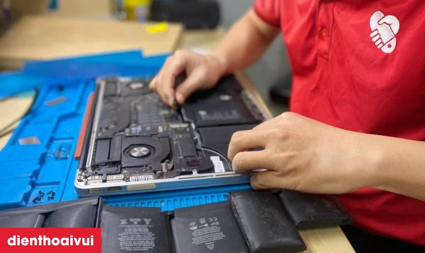 Quy tr&igrave;nh thay pin laptop HP ProBook 4740