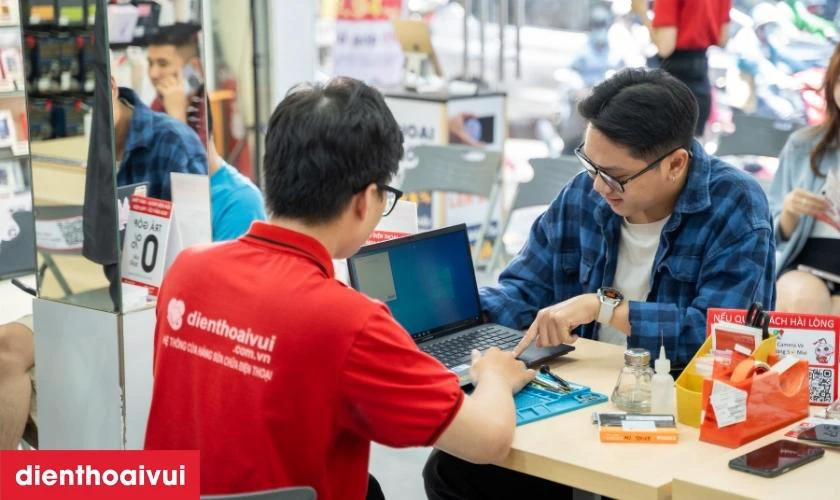 Thay pin laptop MSI Raider G66 11UH đến ngay Điện Thoại Vui
