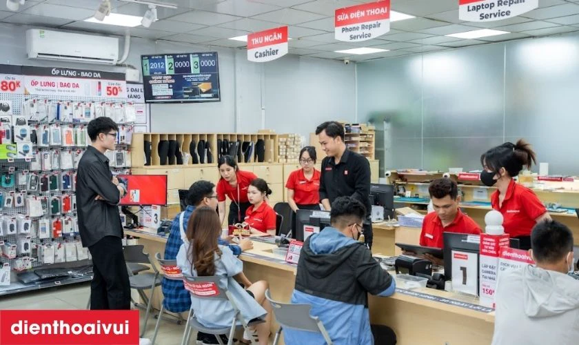 Quy trình thay pin laptop MSI Stealth Thin GS65 8SE tại Điện Thoại Vui