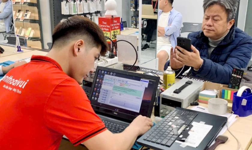 Tiêu chí lựa chọn địa chỉ thay pin laptop quận Bình Tân