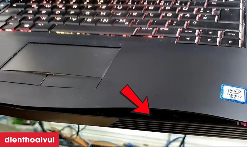 Dấu hiệu laptop Lenovo Yoga 710-14IKB cần thay pin