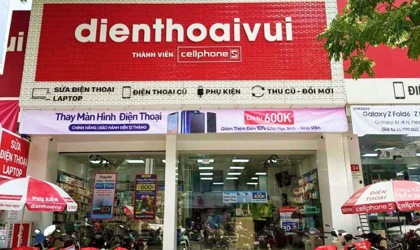 Thay pin Realme quận 1 ở đâu uy tín?