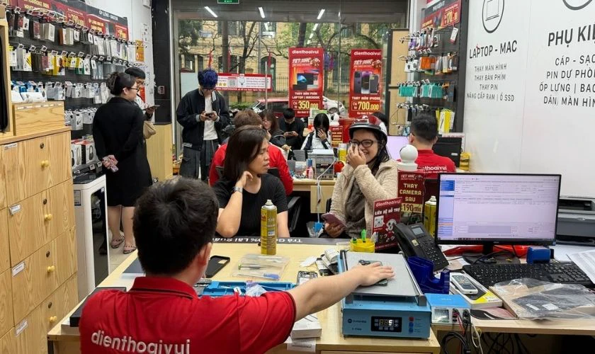 Kiểm tra và hoàn thiện thiết bị