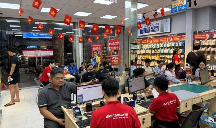 Ưu điểm khi thay pin Realme quận Cầu Giấy tại Điện Thoại Vui