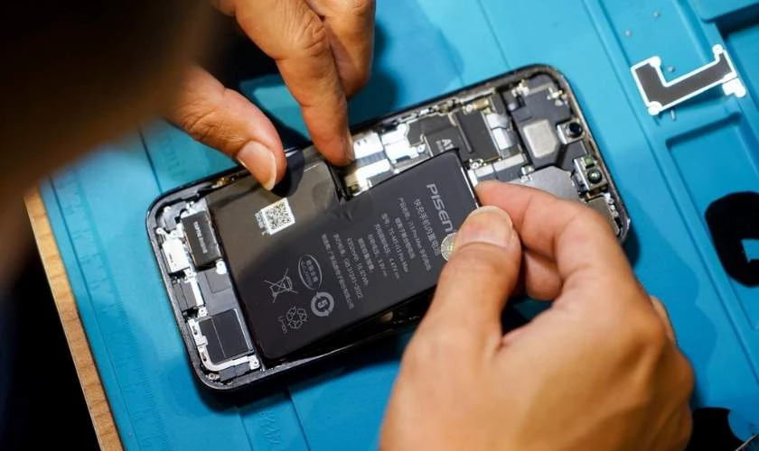 Quy trình thay pin Realme quận Hai Bà Trưng tại Điện Thoại Vui