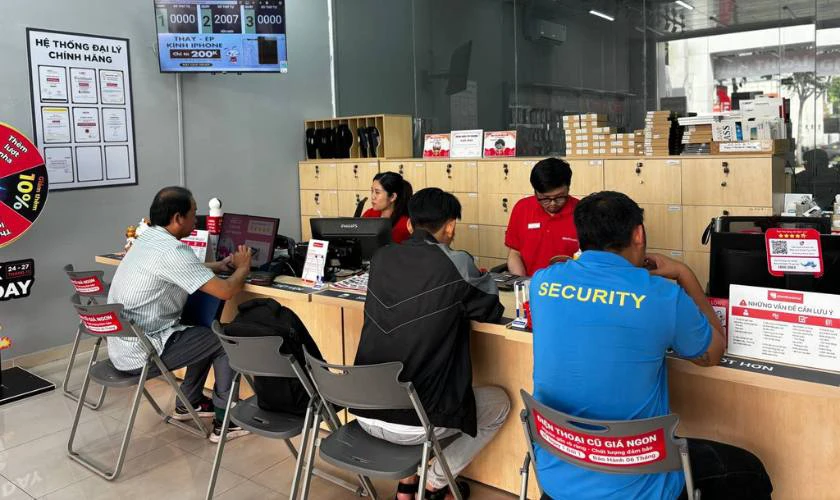 Ưu điểm khi thay pin Realme quận Nam Từ Liêm tại Điện Thoại Vui