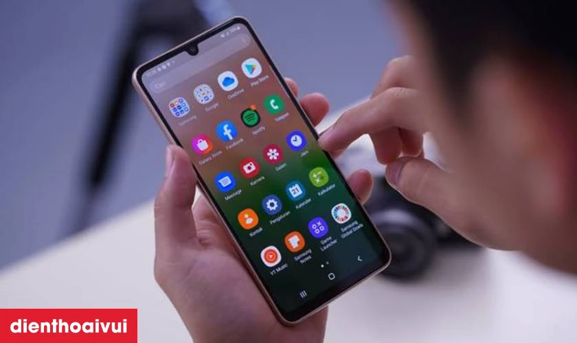 Có nên thay pin Samsung Galaxy A33 không