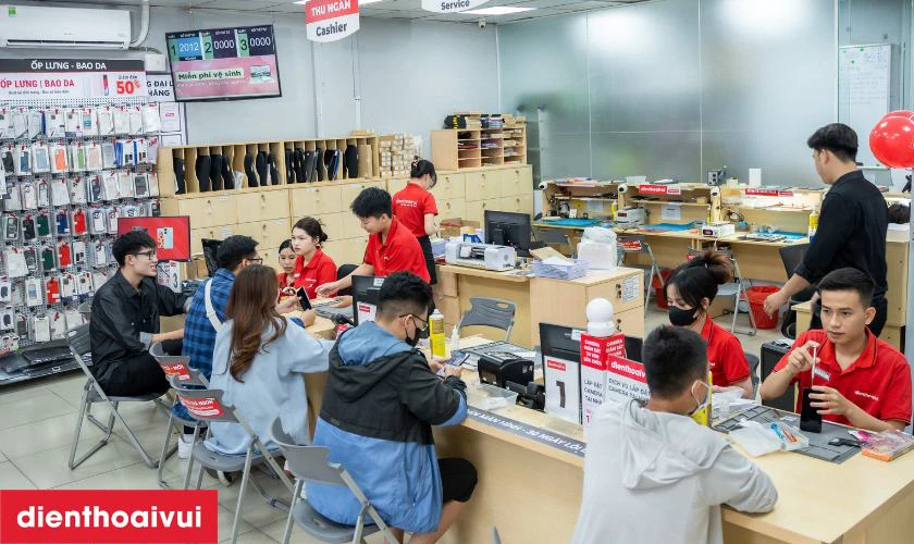 Dịch vụ thay pin Samsung Galaxy A9 2018 lấy liền tại Điện Thoại Vui