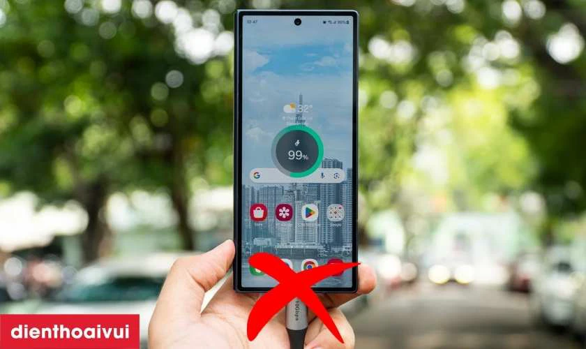 Nguyên nhân pin Samsung Galaxy Fold bị chai phòng và hư hỏng