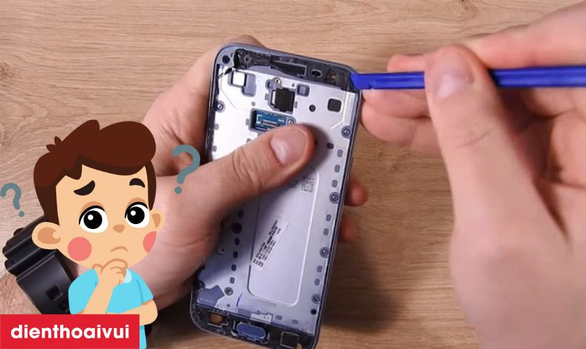Có nên thay pin Samsung Galaxy J3 không?