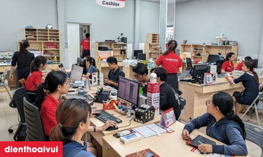 Thay pin Samsung Galaxy M51 chính hãng Deji ở đâu uy tín