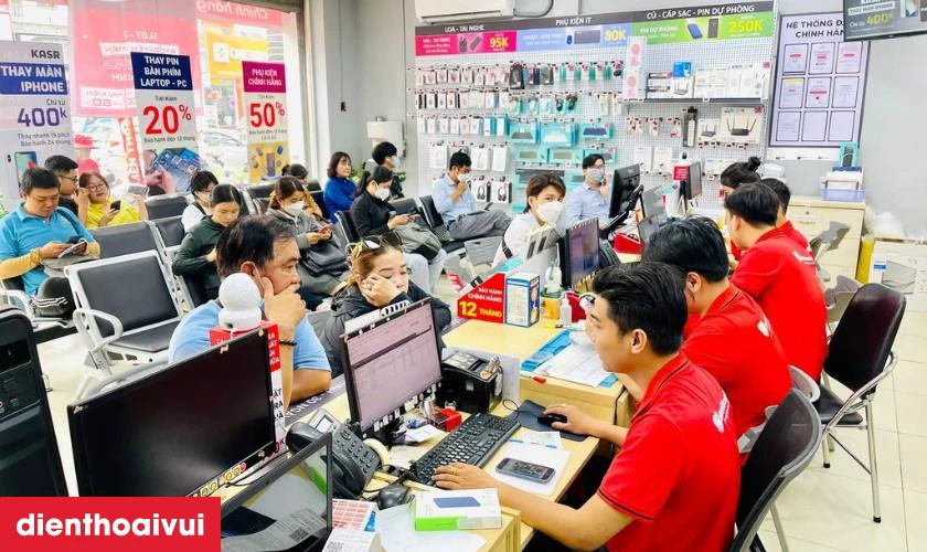 Quy trình thay pin Samsung Note 3 chính hãng Deji chuyên nghiệp lấy liền tại Điện Thoại Vui