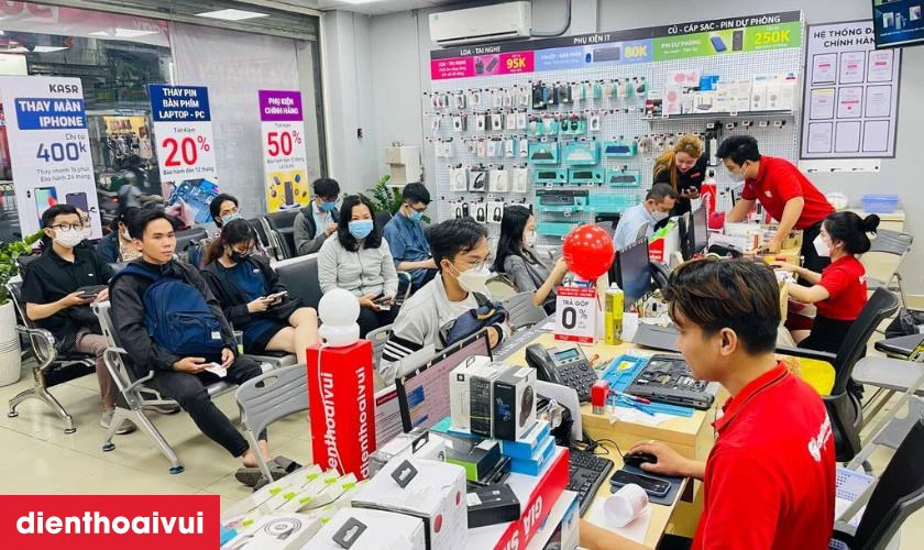 Dịch vụ thay pin Samsung Note 5 chính hãng Deji lấy liền tại Điện Thoại Vui