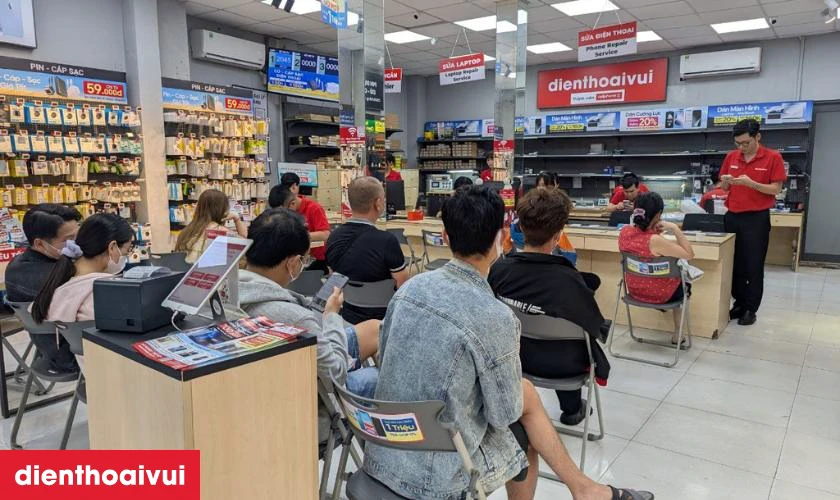 Địa chỉ thay pin Samsung Note 8 chính hãng Deji ở đâu uy tín
