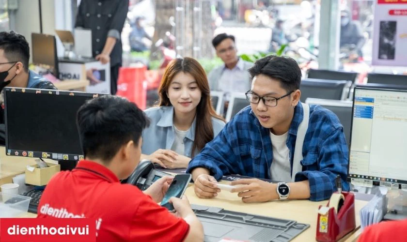 Địa chỉ thay pin Samsung S10 chính hãng Deji ở đâu uy tín, lấy liền lại TPHCM và Hà Nội