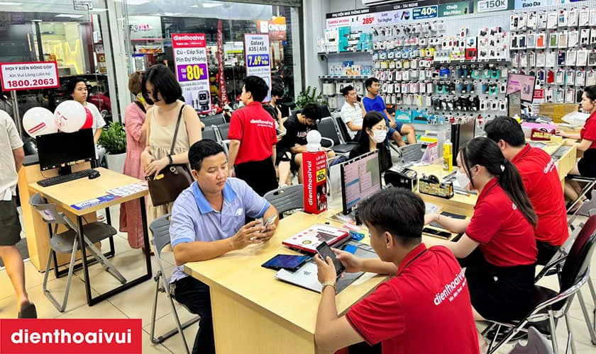 Dịch vụ thay pin Samsung S23 FE lấy liền tại Điện Thoại Vui