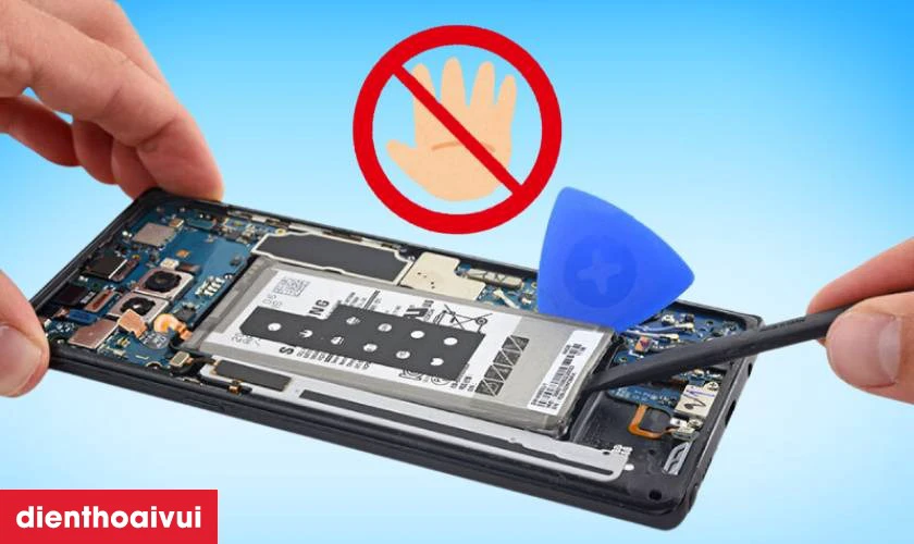 Cách bảo quản điện thoại sau khi thay pin Samsung S6 Edge Plus chính hãng Deji