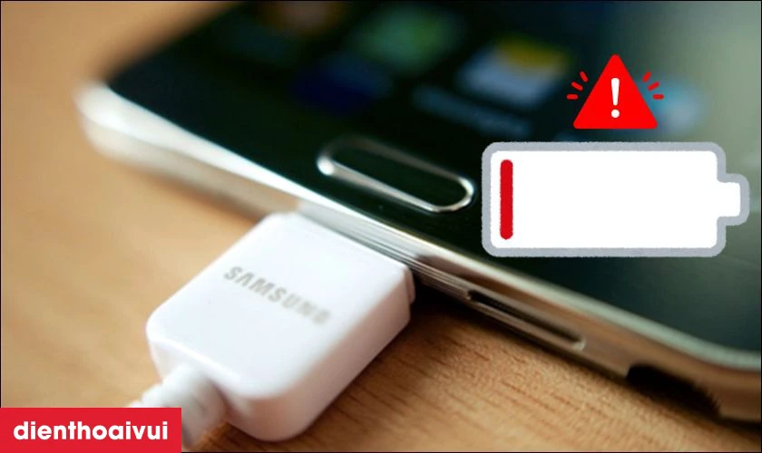 Để cạn pin mới sạc