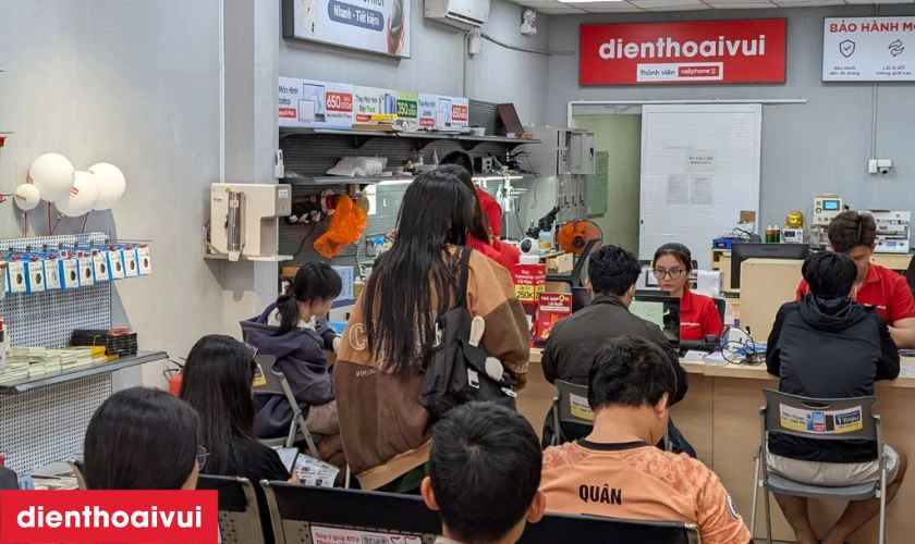 Dịch vụ thay pin Samsung Note 2 chính hãng Deji lấy liền tại Điện Thoại Vui