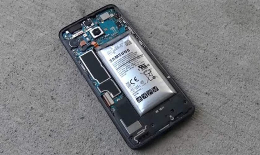 Viên pin Samsung S23 đã đạt tới tuổi thọ nhất định