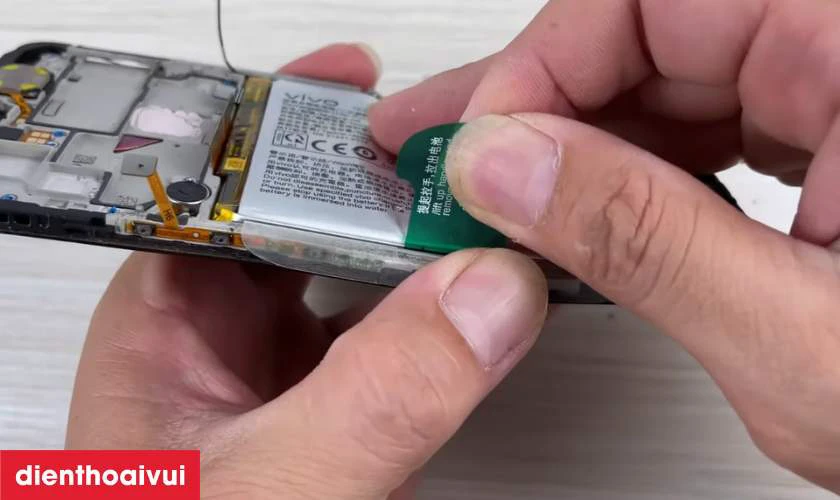 Có nên thay pin Vivo V20 2021 không?