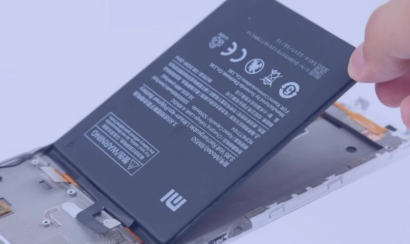 Yếu tố ảnh hưởng đến giá thay pin Xiaomi Đồng Nai
