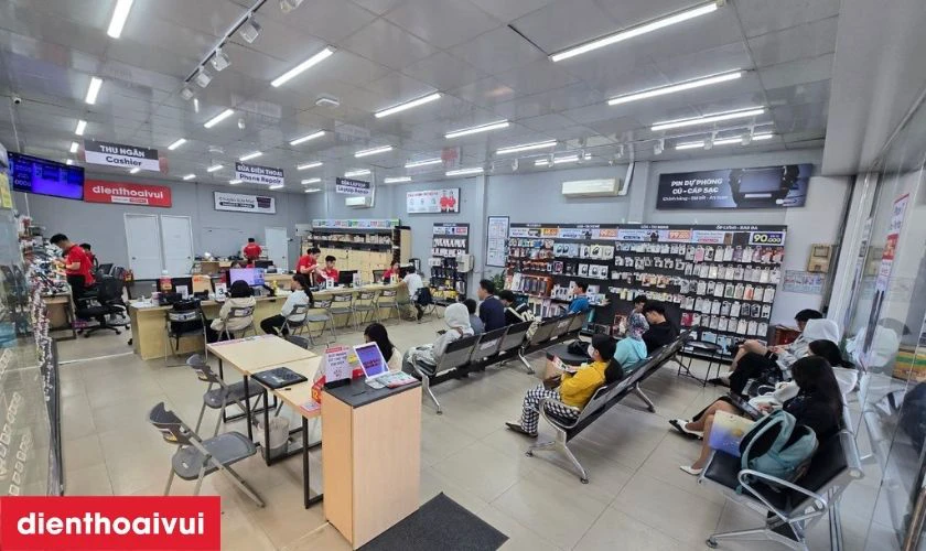 Địa chỉ thay pin Xiaomi Mi MAX 2 chính hãng Deji ở đâu uy tín, lấy liền lại TPHCM và Hà Nội