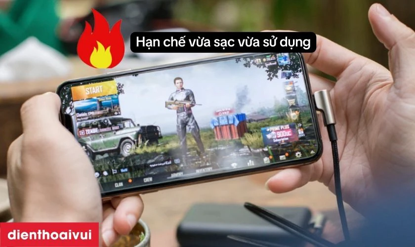 Hạn chế vừa sạc pin vừa chơi game