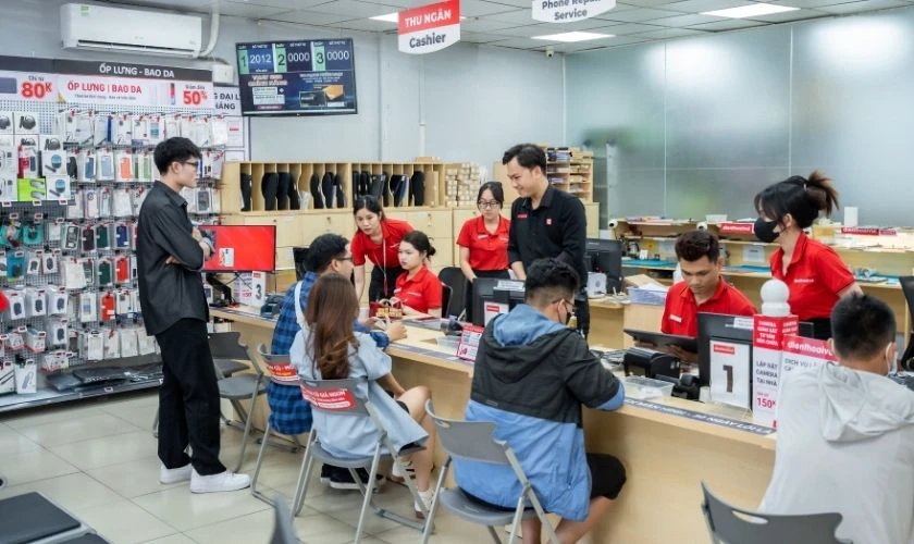 Thay pin Xiaomi quận 6 ở đâu chính hãng lấy ngay?