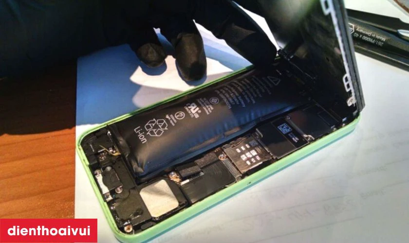 Dấu hiệu cần thay pin Xiaomi Redmi 13C