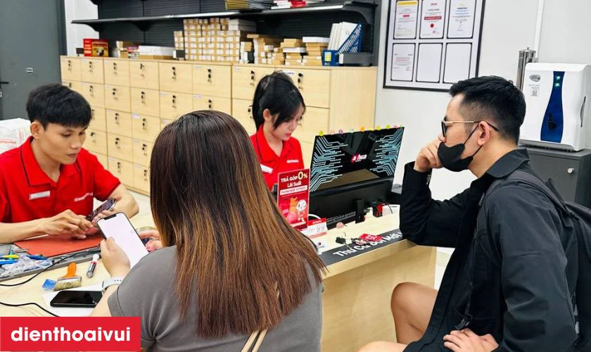 Cửa hàng thay pin Xiaomi Redmi Note 10 Pro chính hãng Deji ở đâu uy tín, lấy liền lại TPHCM và Hà Nội
