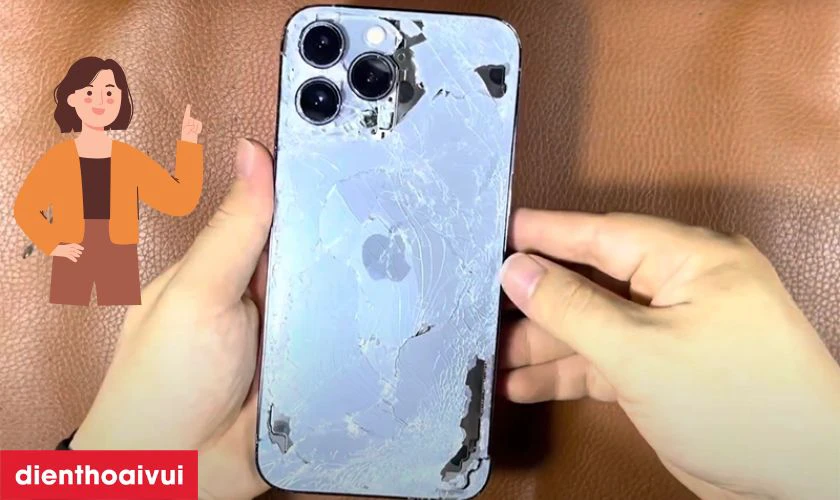 Dấu hiệu nhận biết iPhone 13 Pro Max cần thay vỏ mới