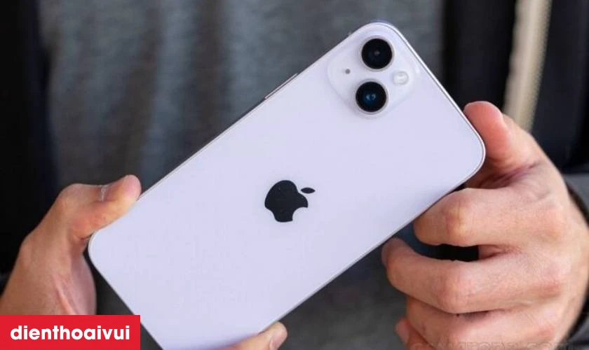 Có nên thay vỏ iPhone 14 Plus chính hãng Aries không