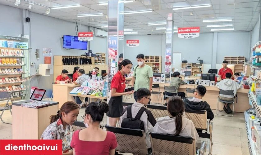 Cửa hàng thay vỏ iPhone 15 Pro ở đâu uy tín, lấy liền lại TPHCM và Hà Nội?