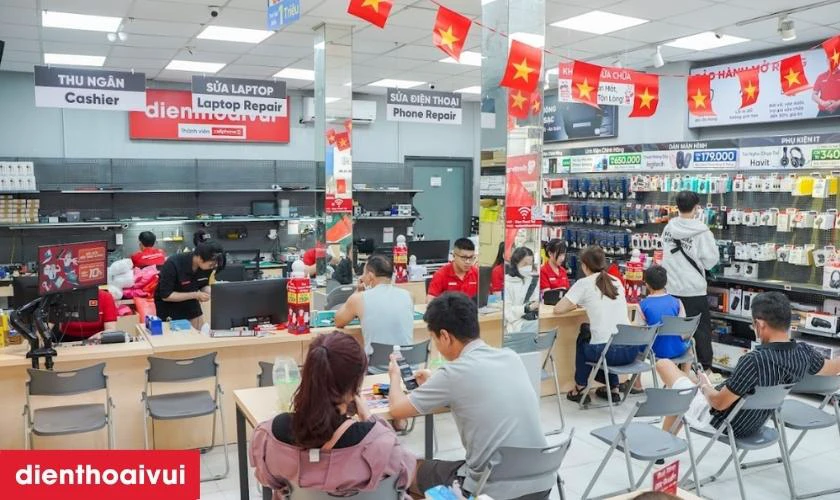 Thay linh kiện điện thoại ở đ&acirc;u uy t&iacute;n tại TP.HCM v&agrave; H&agrave; Nội?