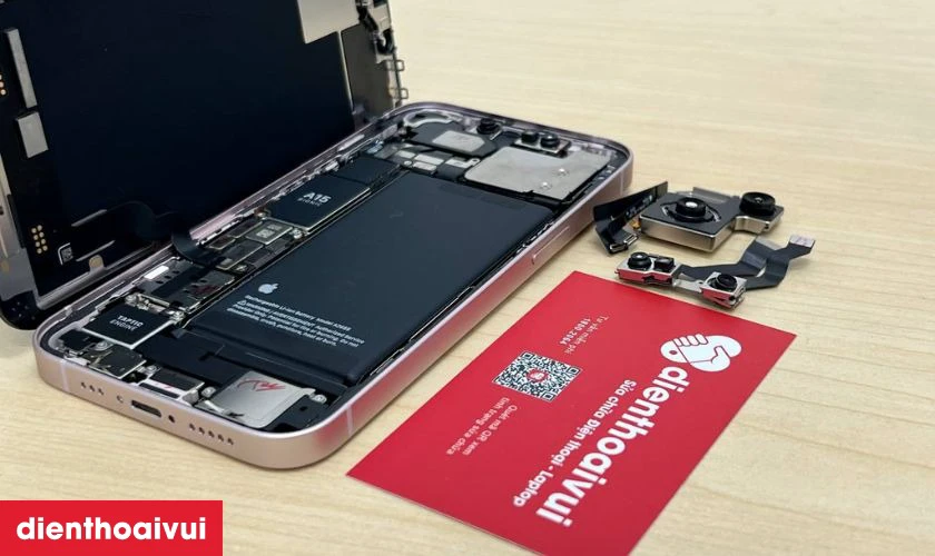 Quy tr&igrave;nh thay vỏ iPhone 17 Pro Max 5G GENA tại Điện Thoại Vui