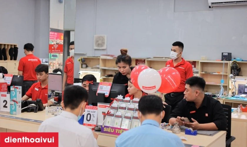 Địa chỉ thay vỏ iPhone uy tín tại Điện Thoại Vui quận 12?