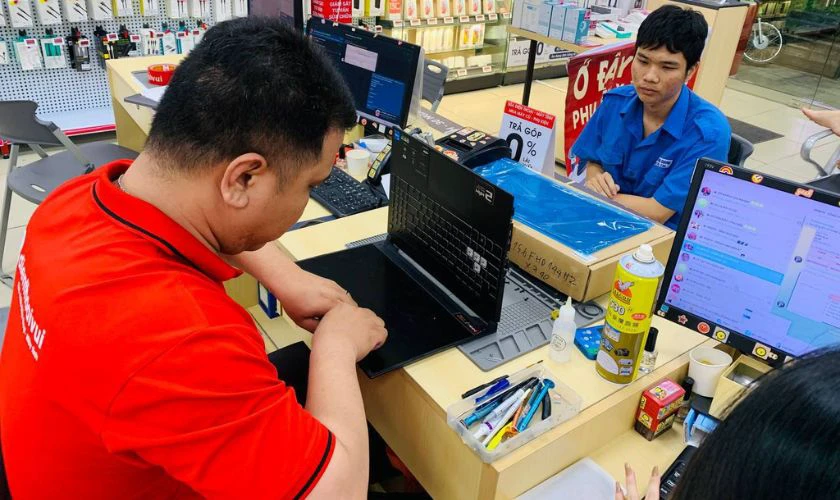 Quy trình thay vỏ laptop quận 10 tại Điện Thoại Vui
