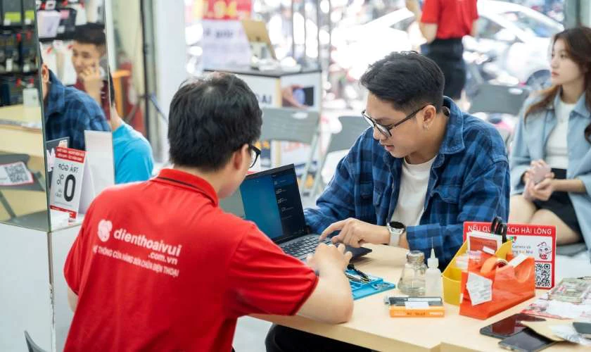 Ưu điểm khi thay vỏ laptop quận 4 tại Điện Thoại Vui