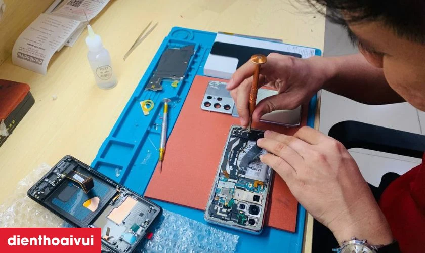 Quy trình thay vỏ máy Samsung Galaxy A54