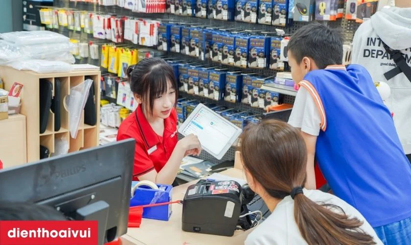 Địa chỉ thay vỏ máy Samsung Galaxy M35 ở đâu lấy liền, uy tín tại TPHCM, Hà Nội, Đồng Nai?