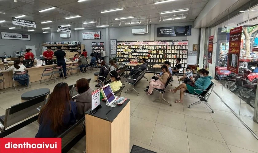 Địa chỉ thay vỏ Oppo Reno 13 lấy liền tại TPHCM, H&agrave; Nội, Đồng Nai